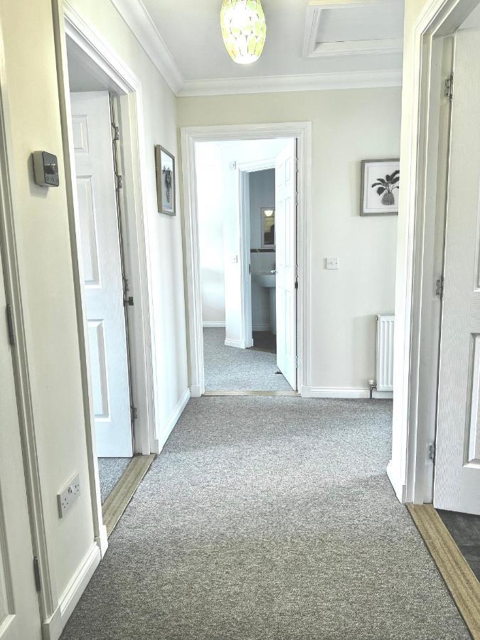 Riverview Apartment 2 Bed, 2 Bath, Free Parking / Wifi Інвернесс Екстер'єр фото